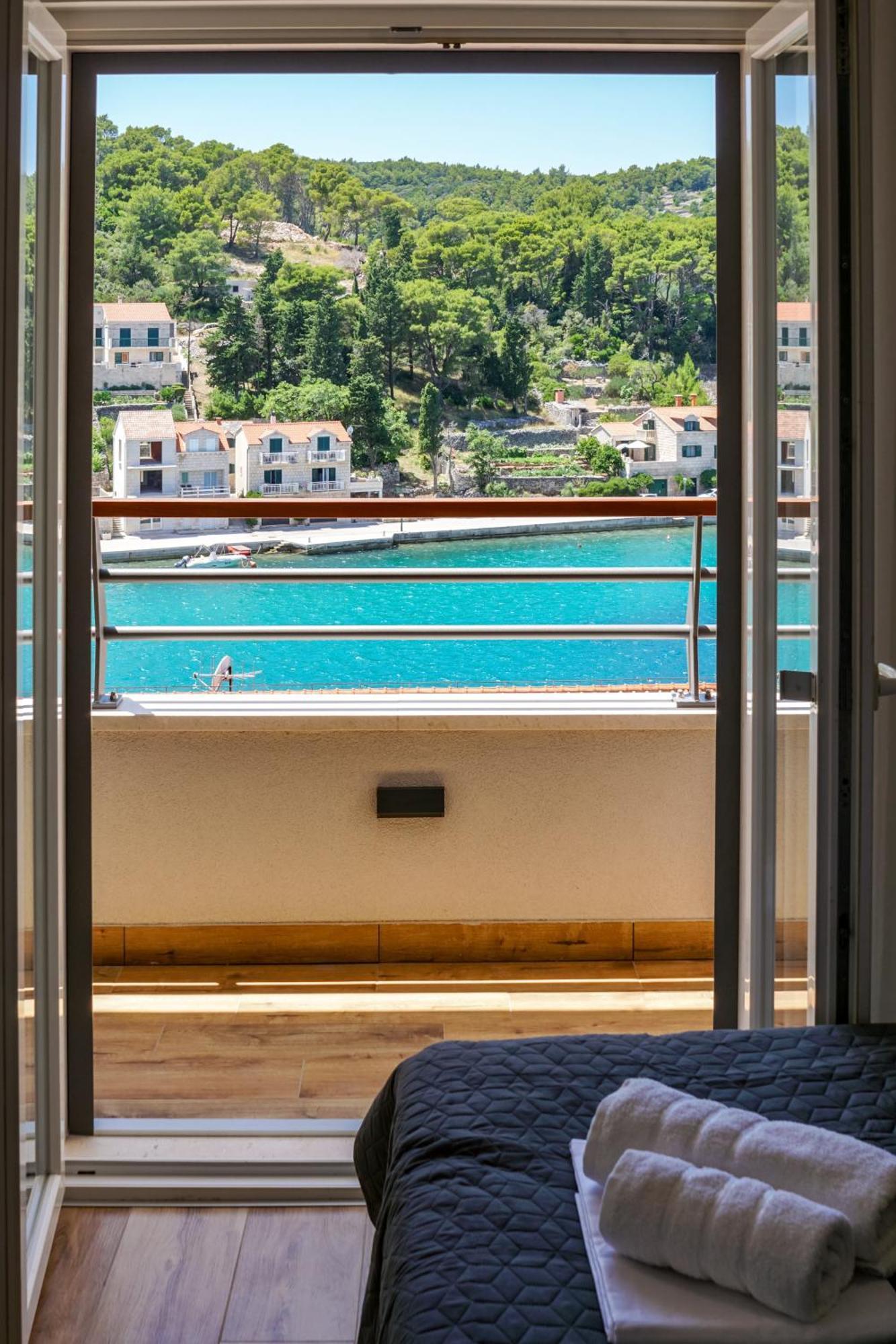 Apartman 7 Povlja  Dış mekan fotoğraf